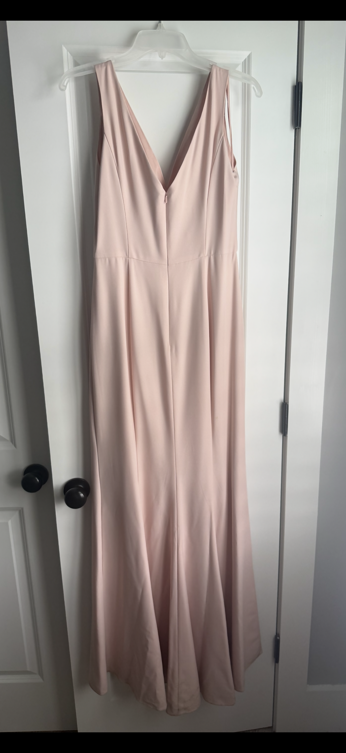 Sydney, Amsale Blush